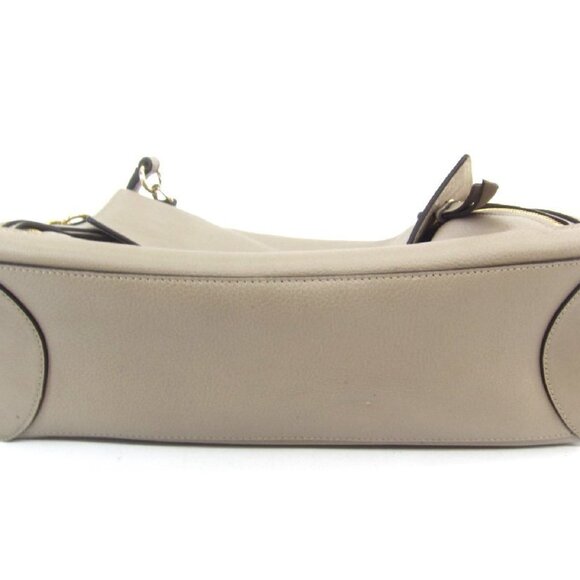 Auth Chloe Faye Bag, Crossbody Bag in Very Good Cond - Picture 2 of 10